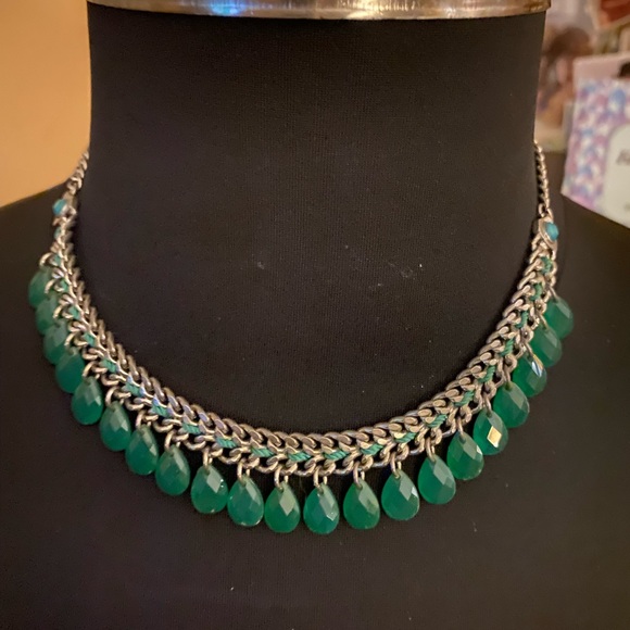 Retired Lia Sophia Meadow Necklace and Earrings Emerald Green Silver tone chain - Picture 6 of 6